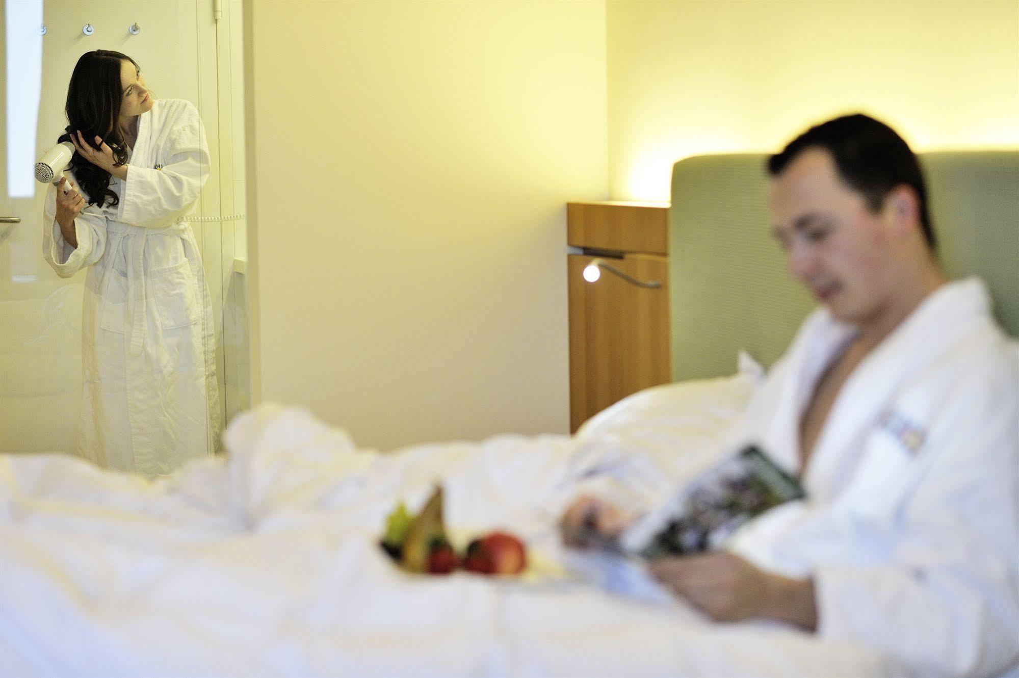 Genusshotel Ригерсбург Экстерьер фото